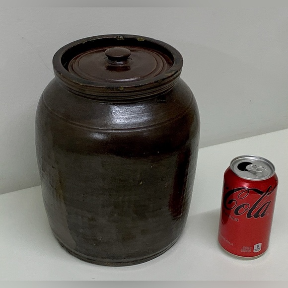 19th Century Antique Dark Brown Albany Slip Lidded Stoneware Crock Jug Pot - Picture 5 of 16